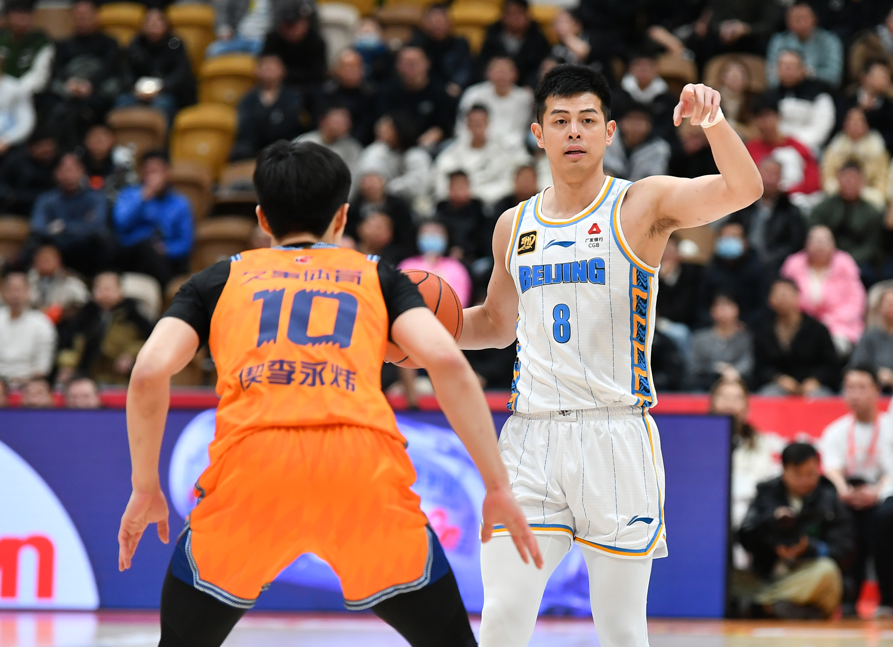 九游娱乐APP-包含国际比赛日CBA常规赛焦点战，密尔沃基雄鹿官宣签约，管理层满意，数据趋势出现新变化的词条