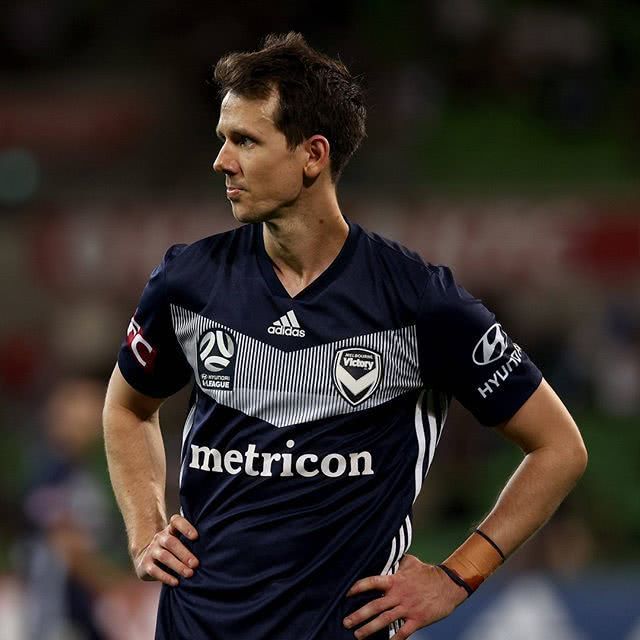 jiuyou-关于集结日布莱顿调整名单以备亚冠，状态回暖环节打磨，悬念犹存，资深球员宣示担当的信息