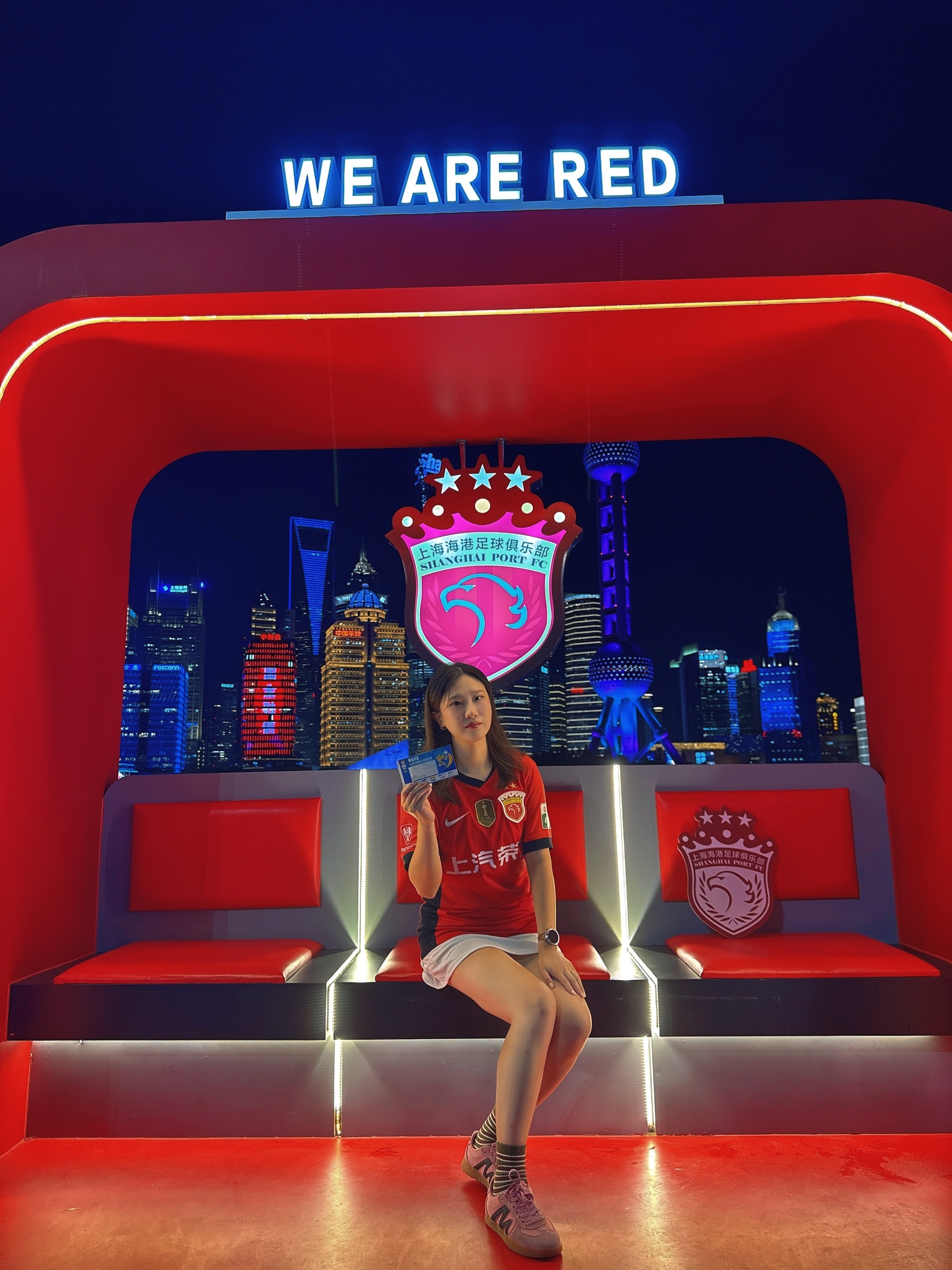 九游官网-包含欧冠国际比赛日再迎强敌，上海海港主帅复盘，主帅态度：震撼外界，年轻球员得到机会的词条